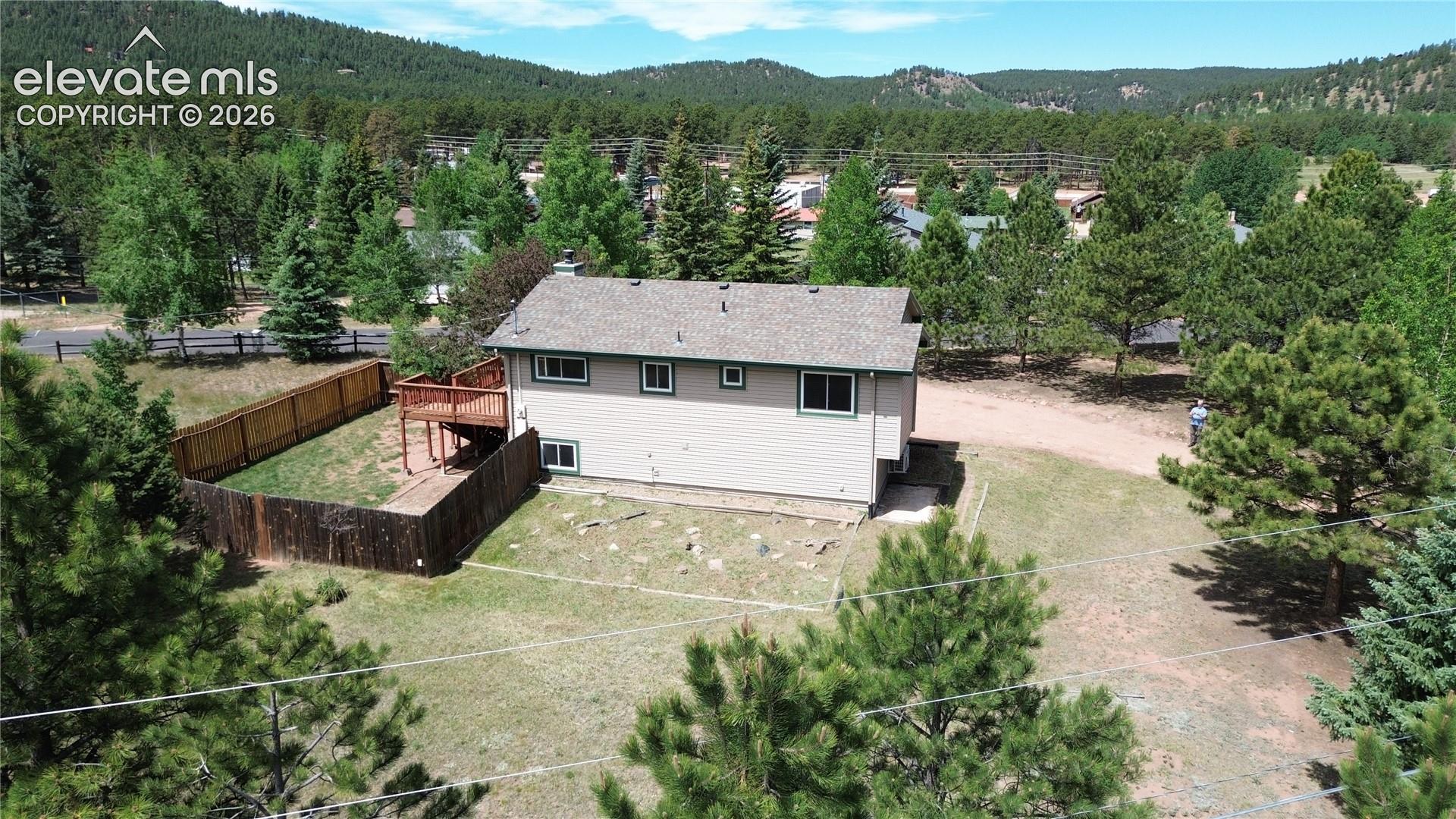 1056 Sundance Circle, photo 3
