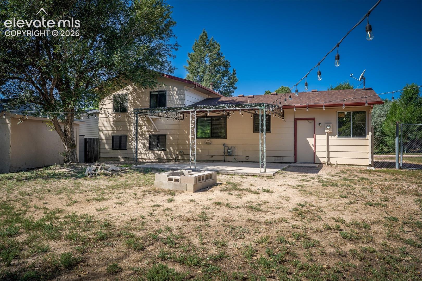 1675 Mineola Street, photo 43