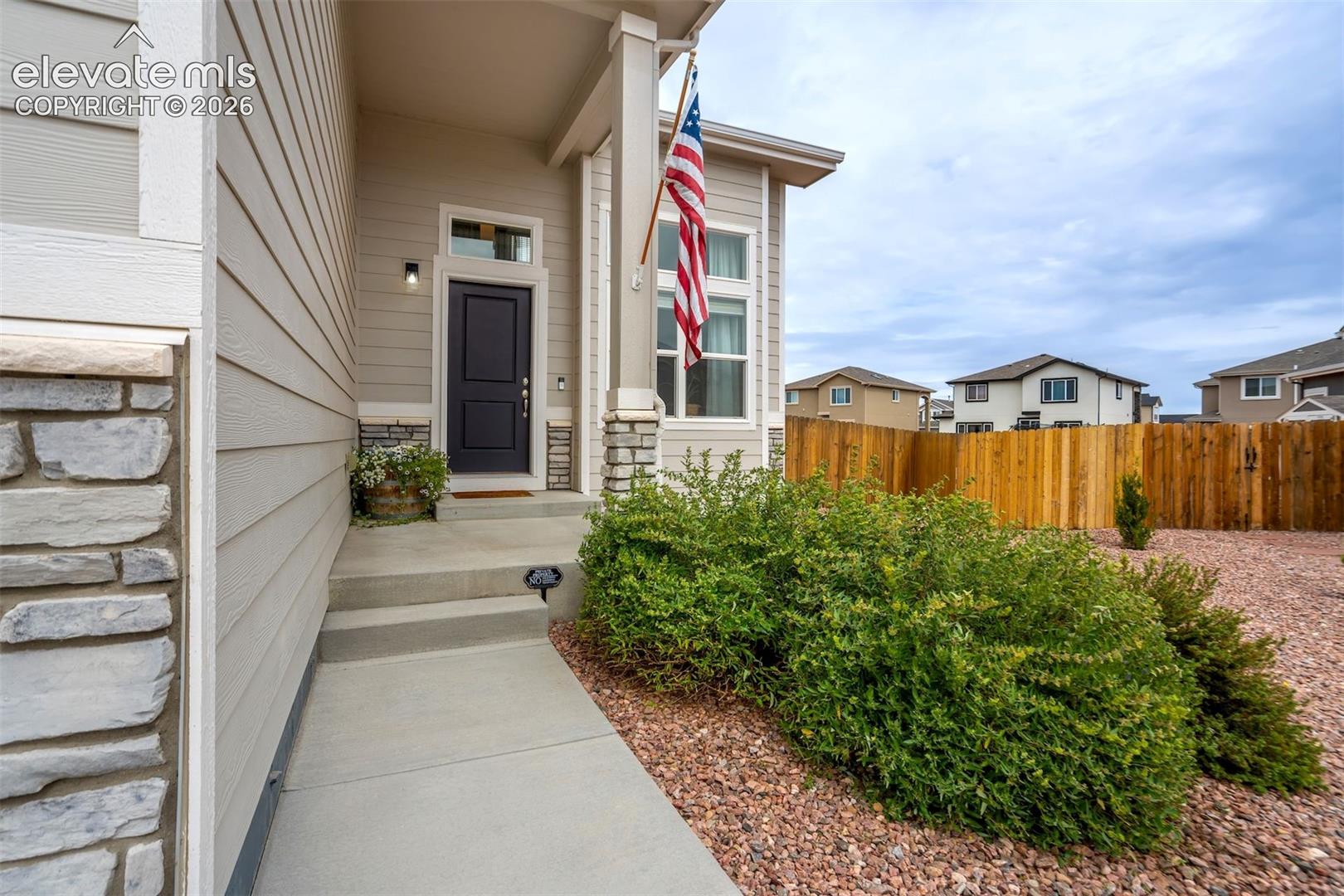 Listing photo 3 for 9138 Buffalo Bur Trail