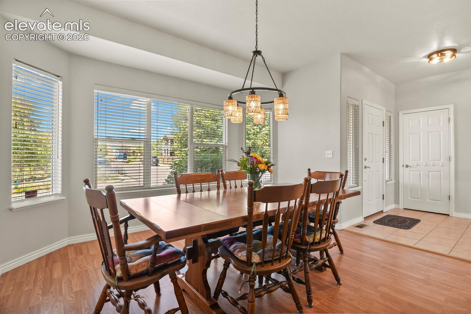 Listing photo 5 for 1355 Almagre Peak Drive