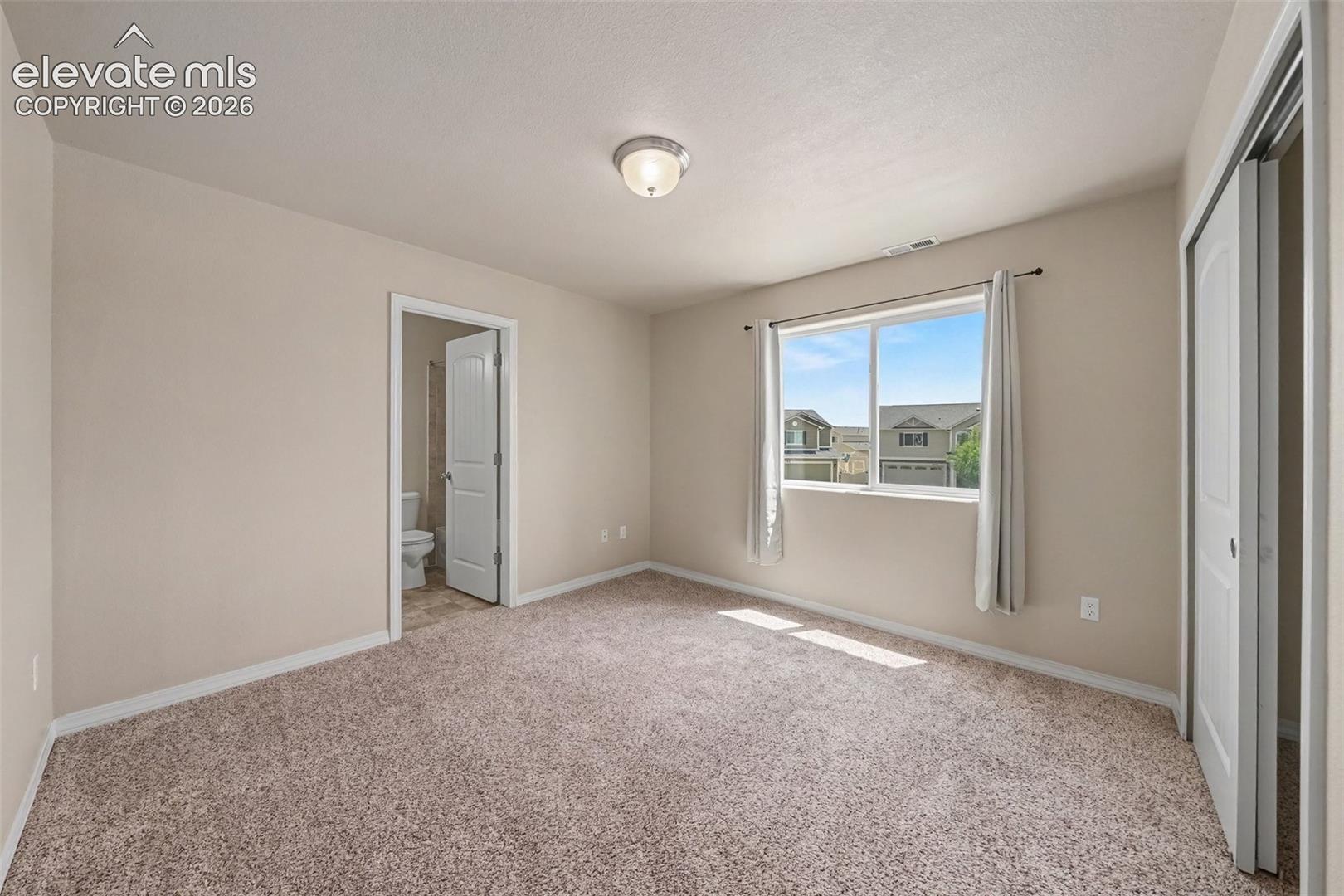 Listing photo 20 for 7444 Primavera Lane