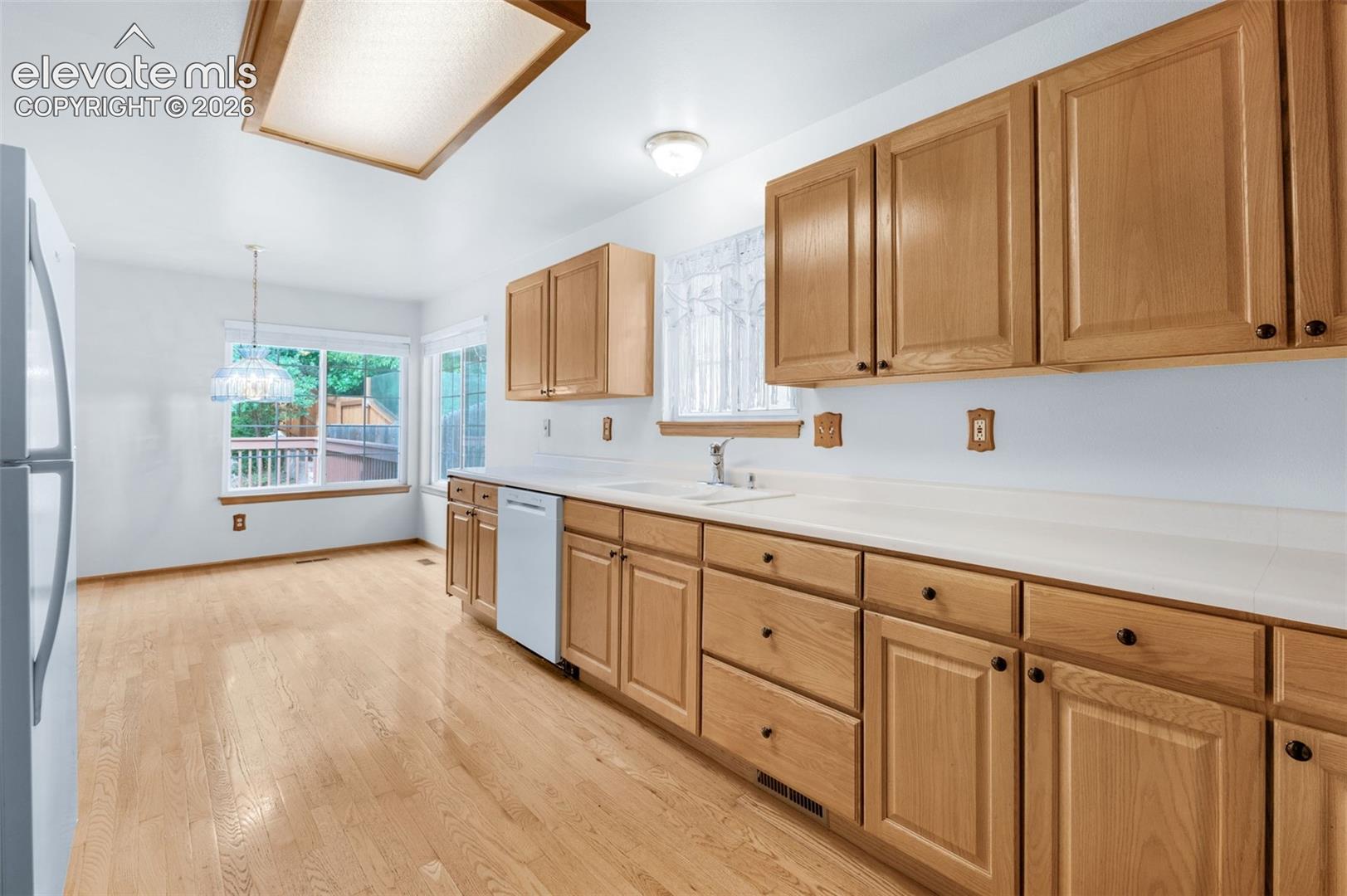 5210 Whip Trail, photo 12