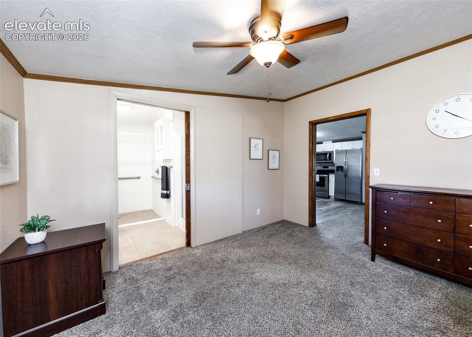 Listing photo 24 for 405 3rd Street