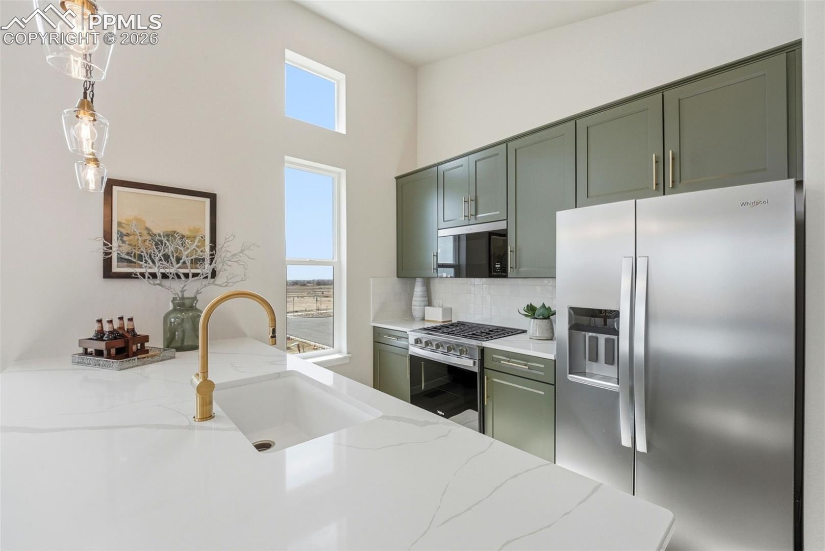 9456 Traveler Terrace, photo 13