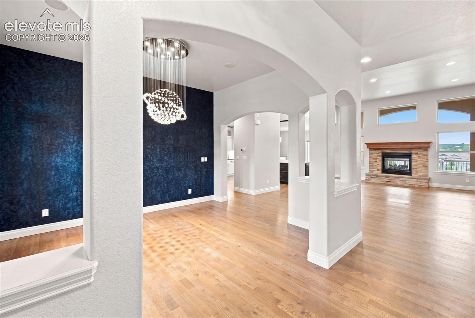 Listing photo 13 for 17796 Mining Way