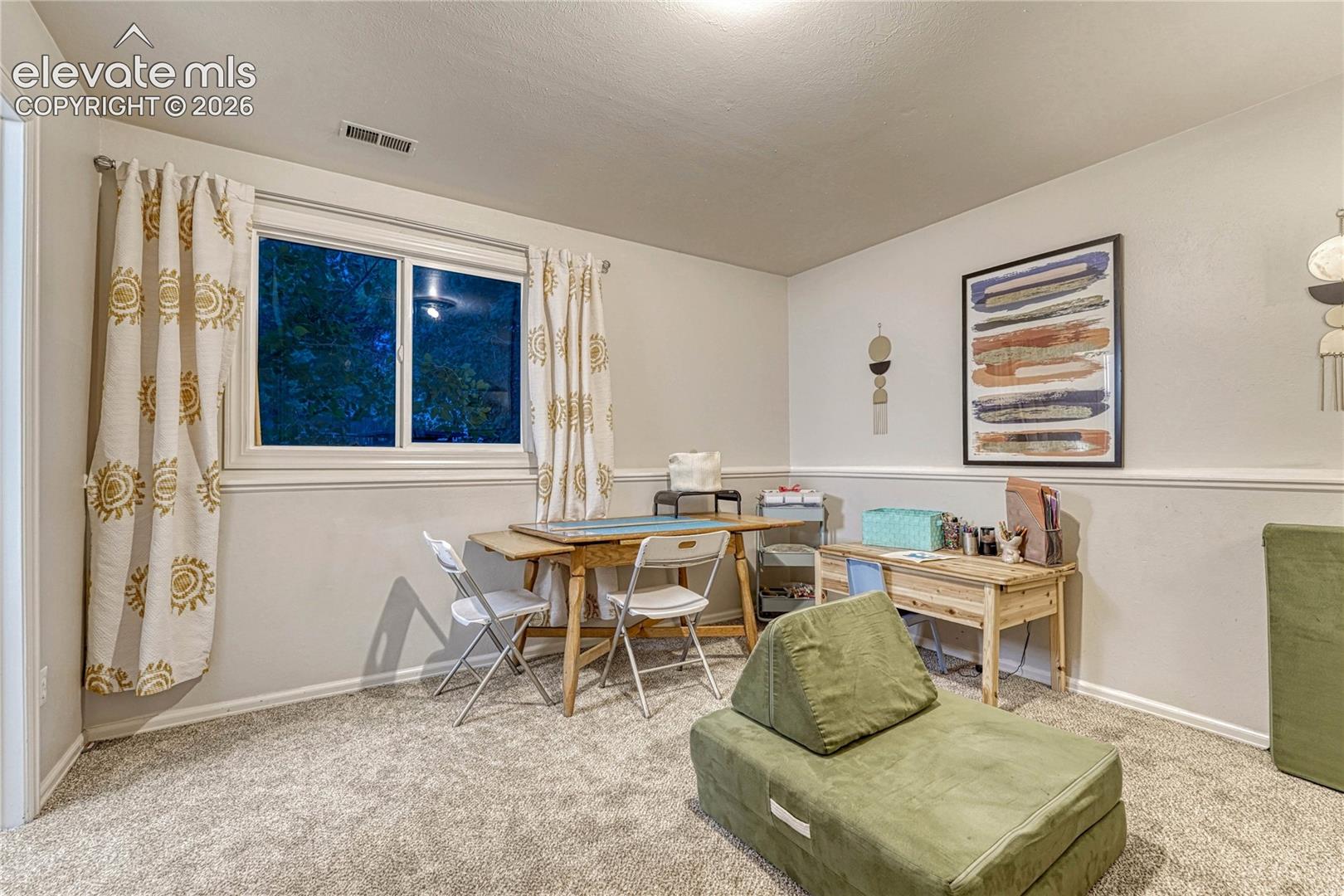 2045 Heathercrest Drive, photo 31
