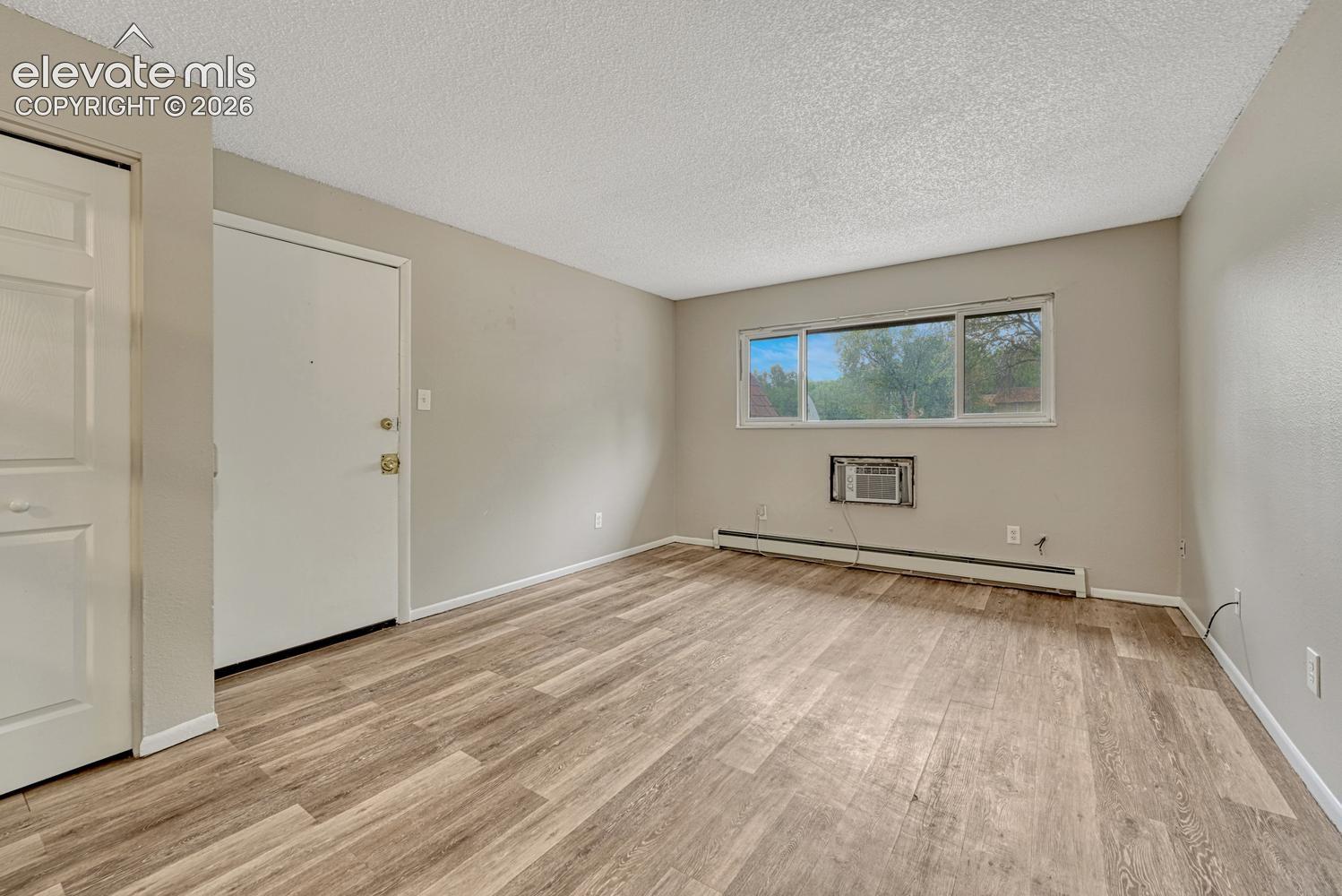 Listing photo 7 for 330 Vehr Drive