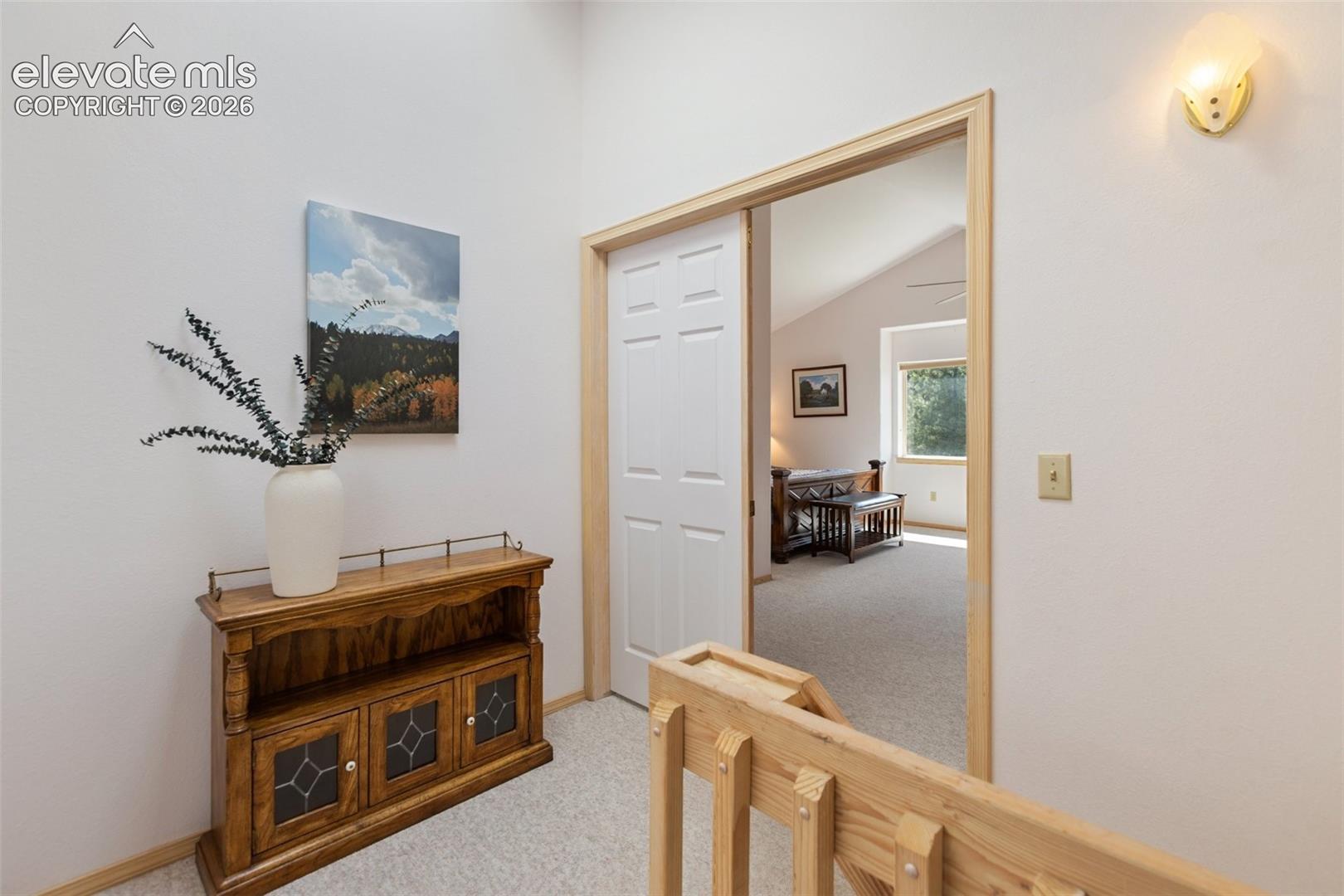 Listing photo 15 for 625 Sun Valley Drive