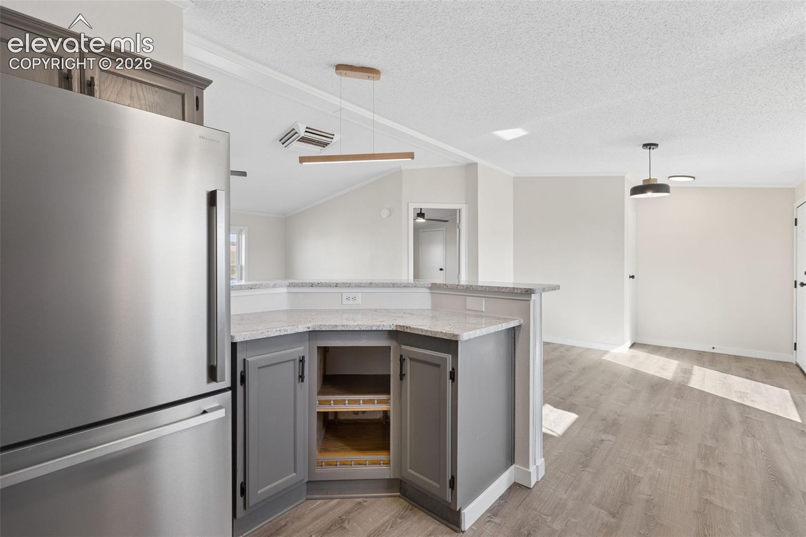 Listing photo 16 for 5510 Whipshaw Road