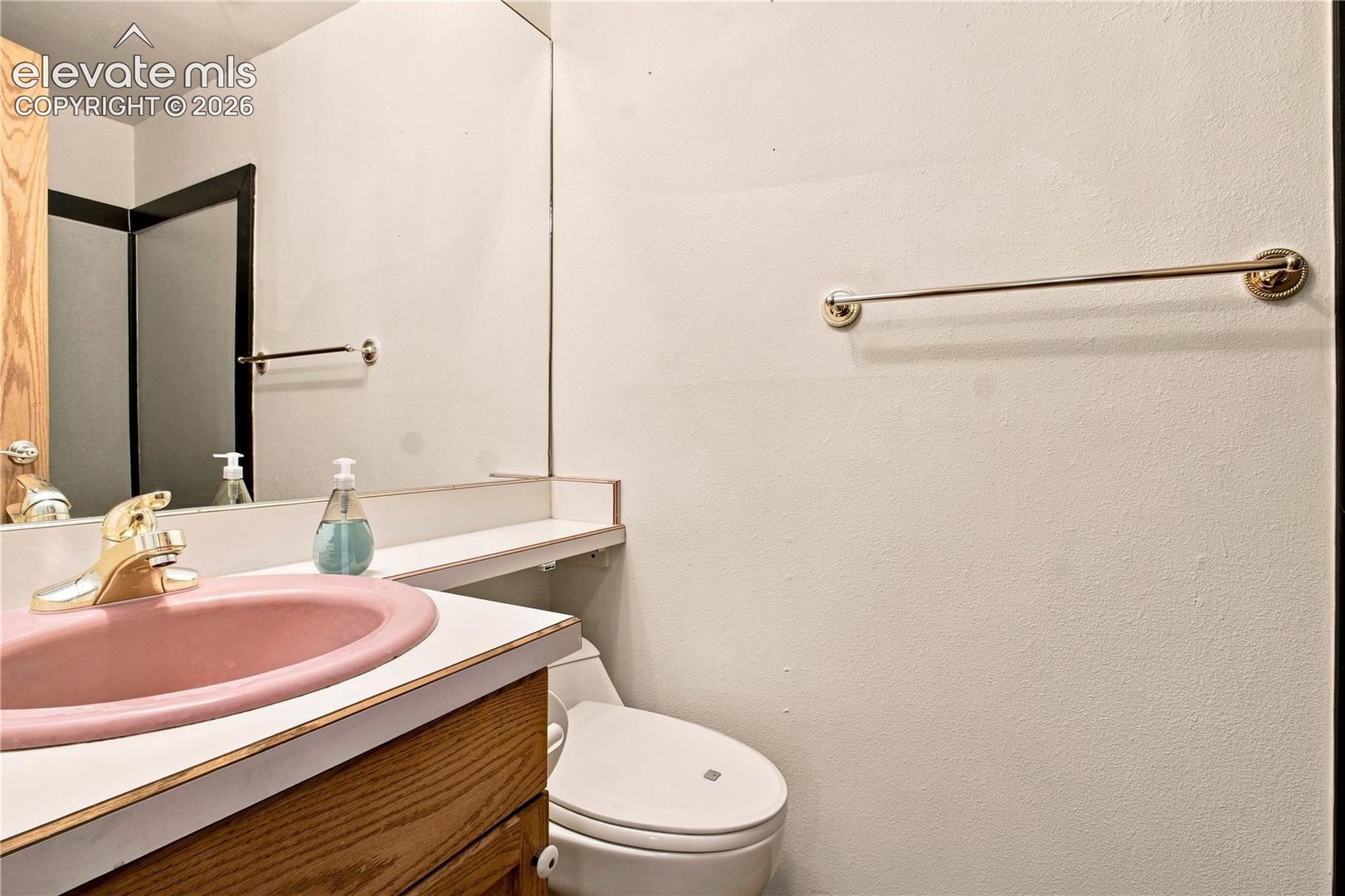 Listing photo 22 for 435 W Woodmen Road