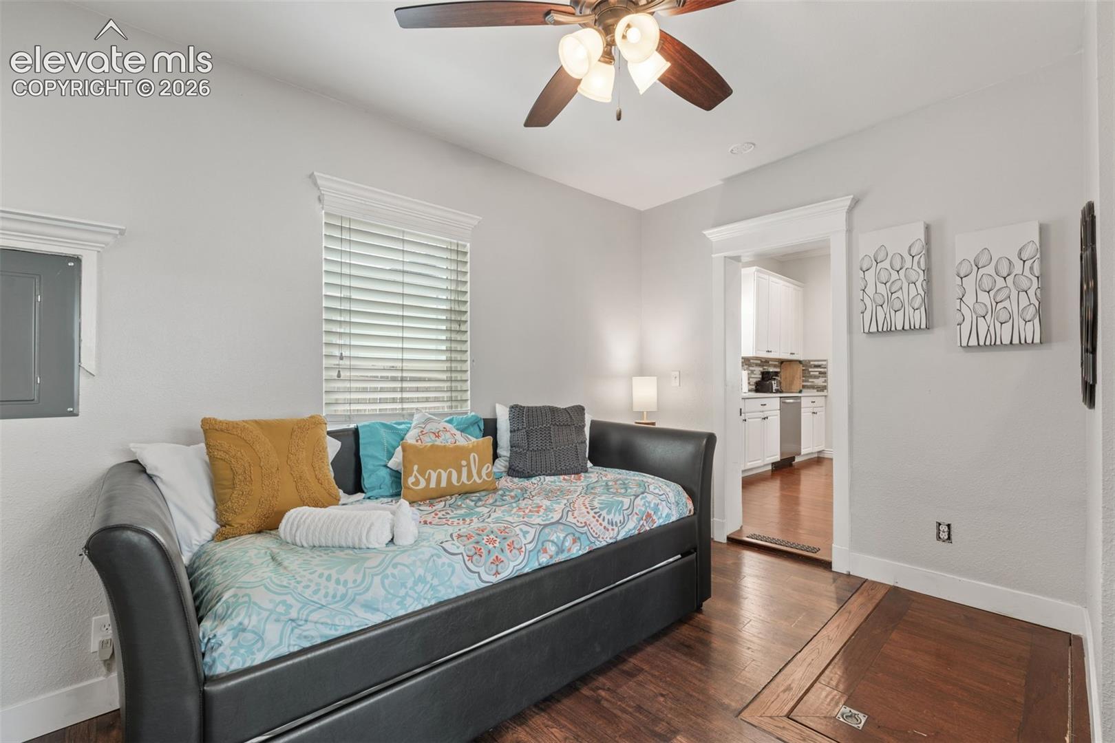 Listing photo 26 for 2130 W Kiowa Street