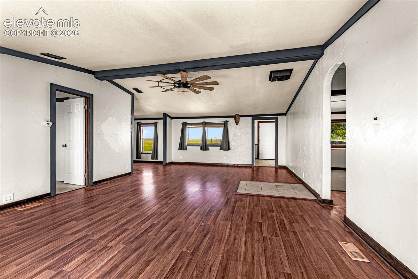 Listing photo 29 for 4465 S Johnson Road