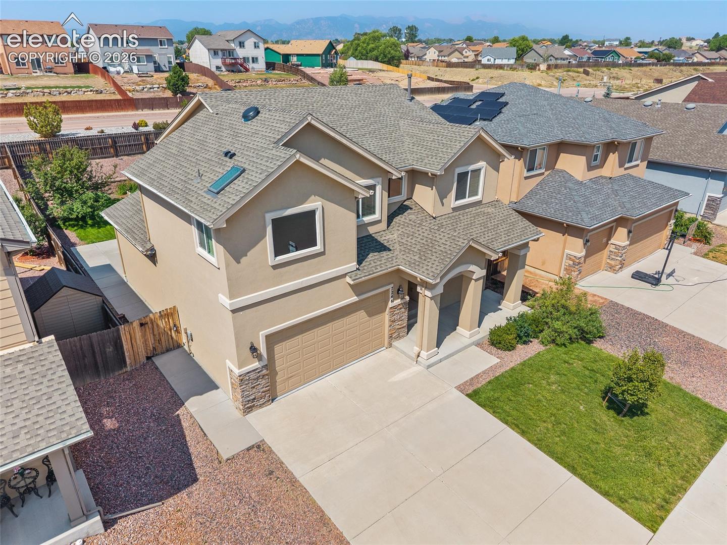 Listing photo 5 for 7246 Dutch Loop