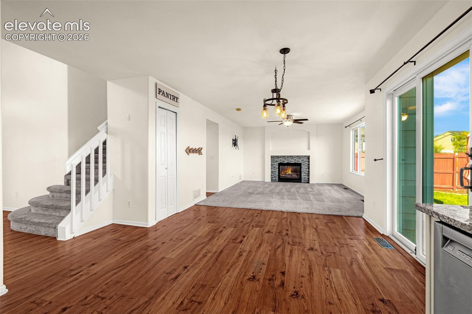 Listing photo 16 for 7619 Old Spec Road