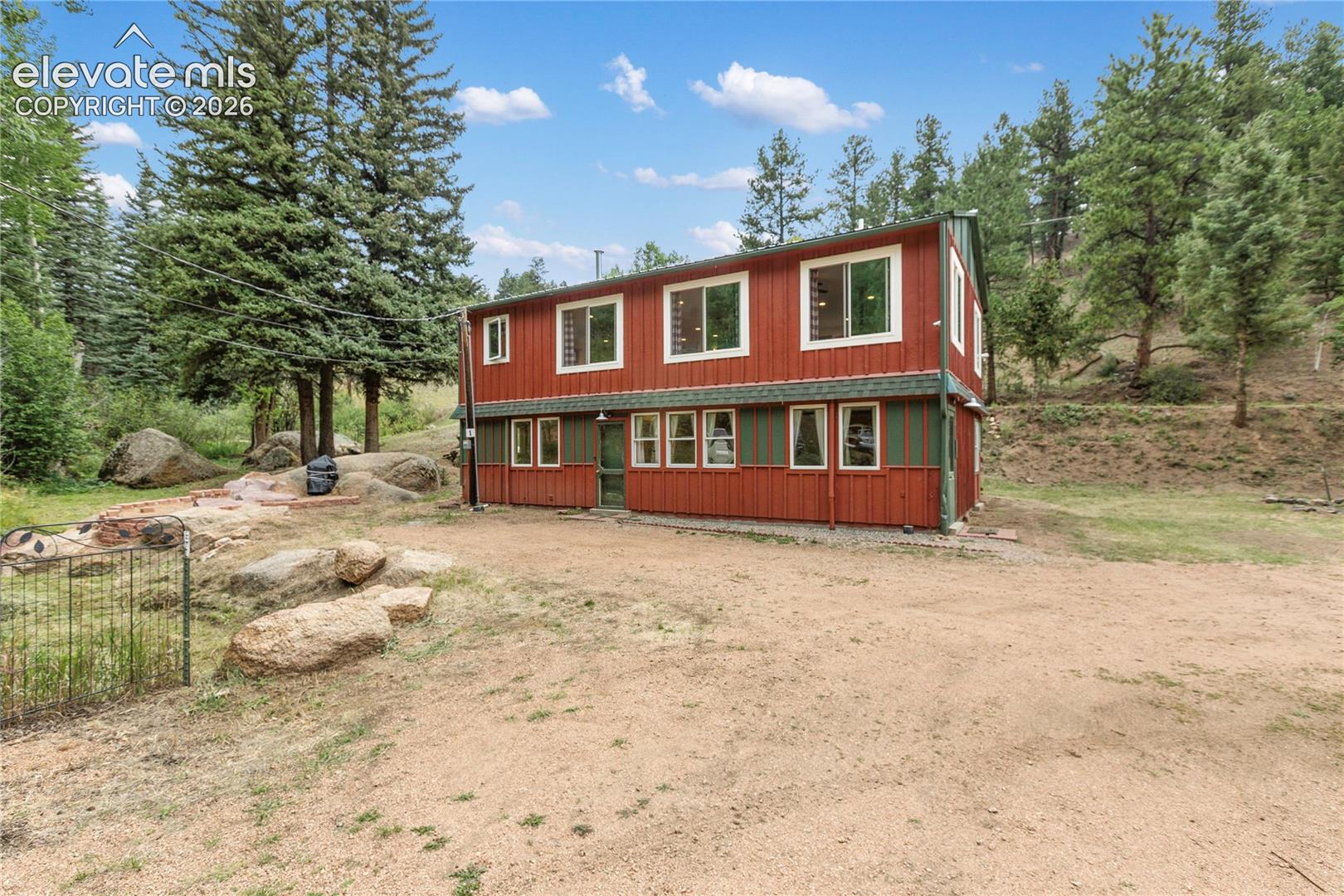 Listing photo 2 for 3912 Trout Creek Road