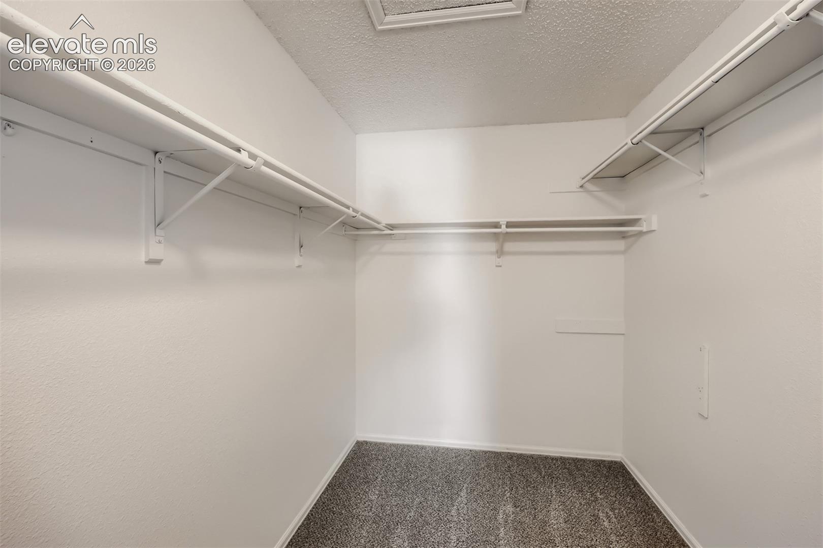 Listing photo 23 for 437 Kearney Avenue