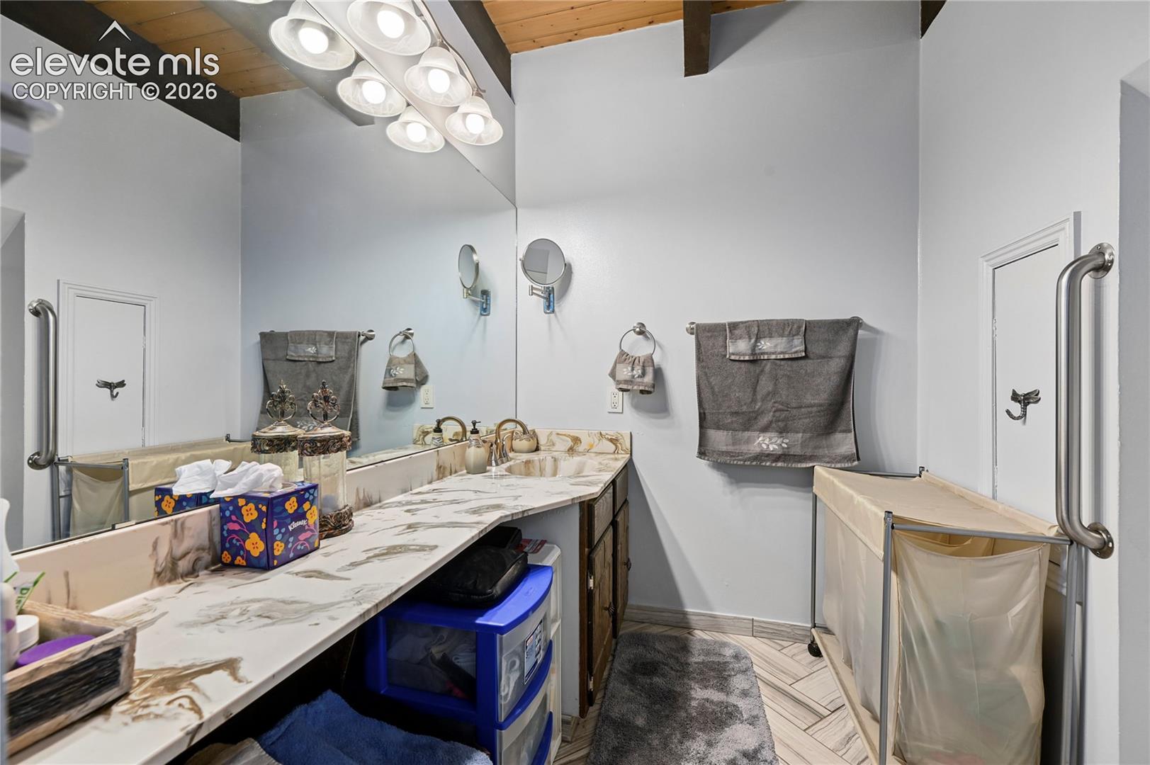 Listing photo 31 for 4455 Heizer Street