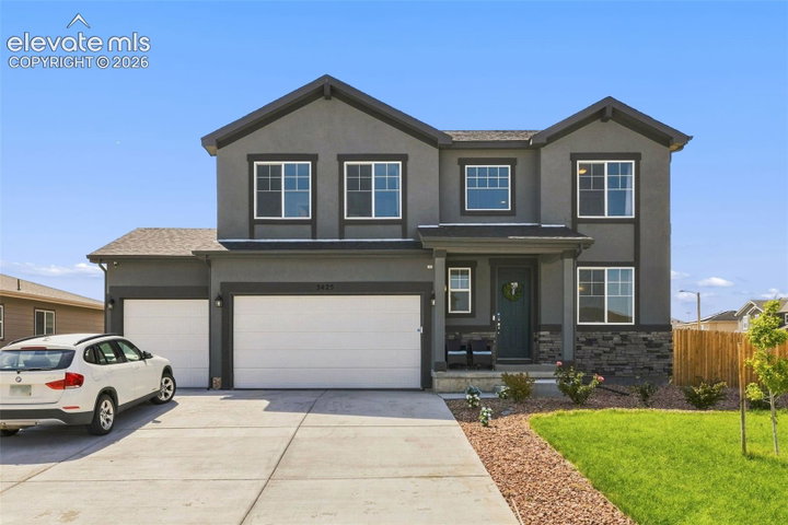 3425 Bella Luna Drive — listing photo