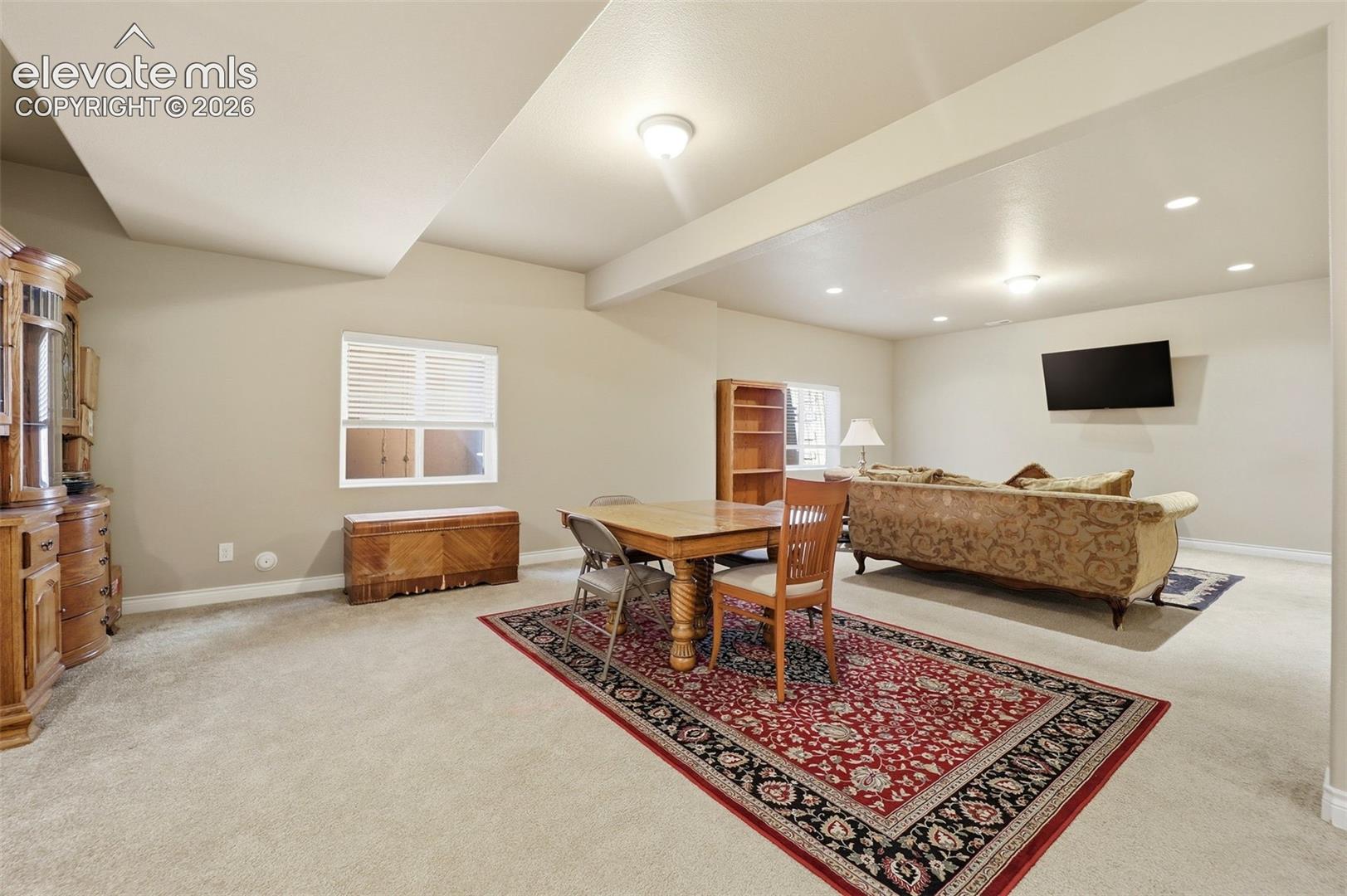 Listing photo 22 for 9982 Golf Crest Drive