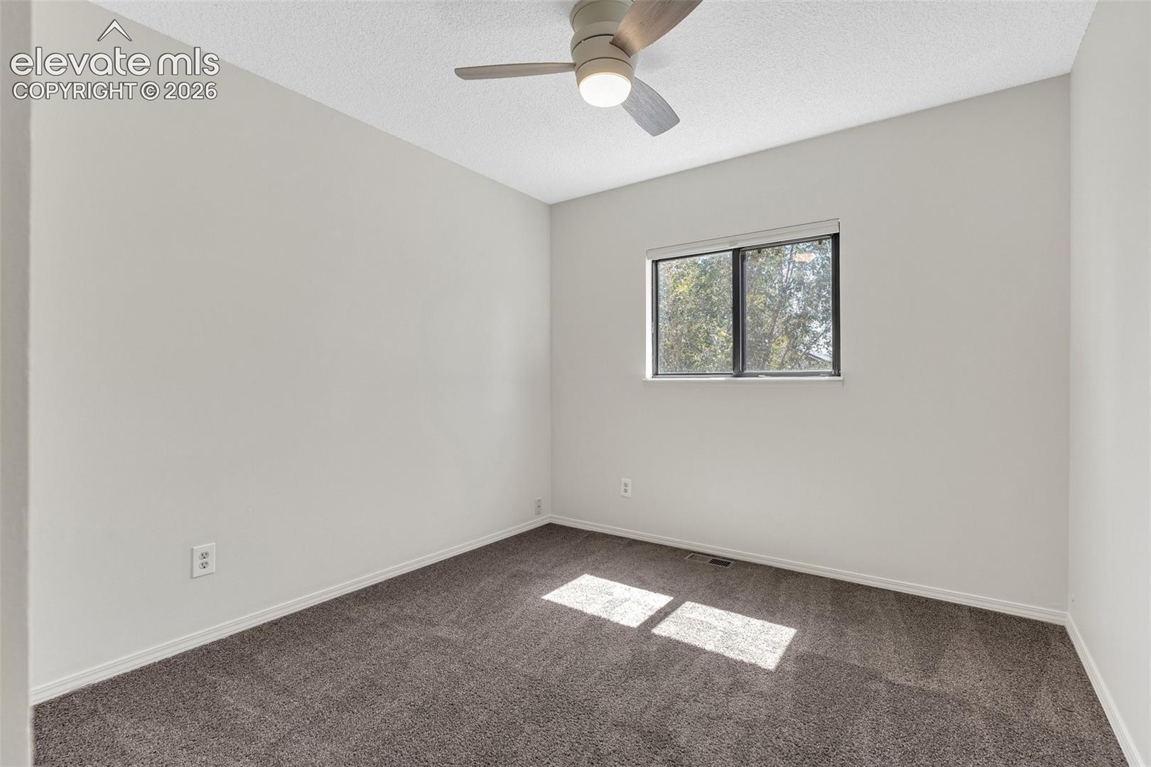 Listing photo 19 for 5555 Alma Terrace