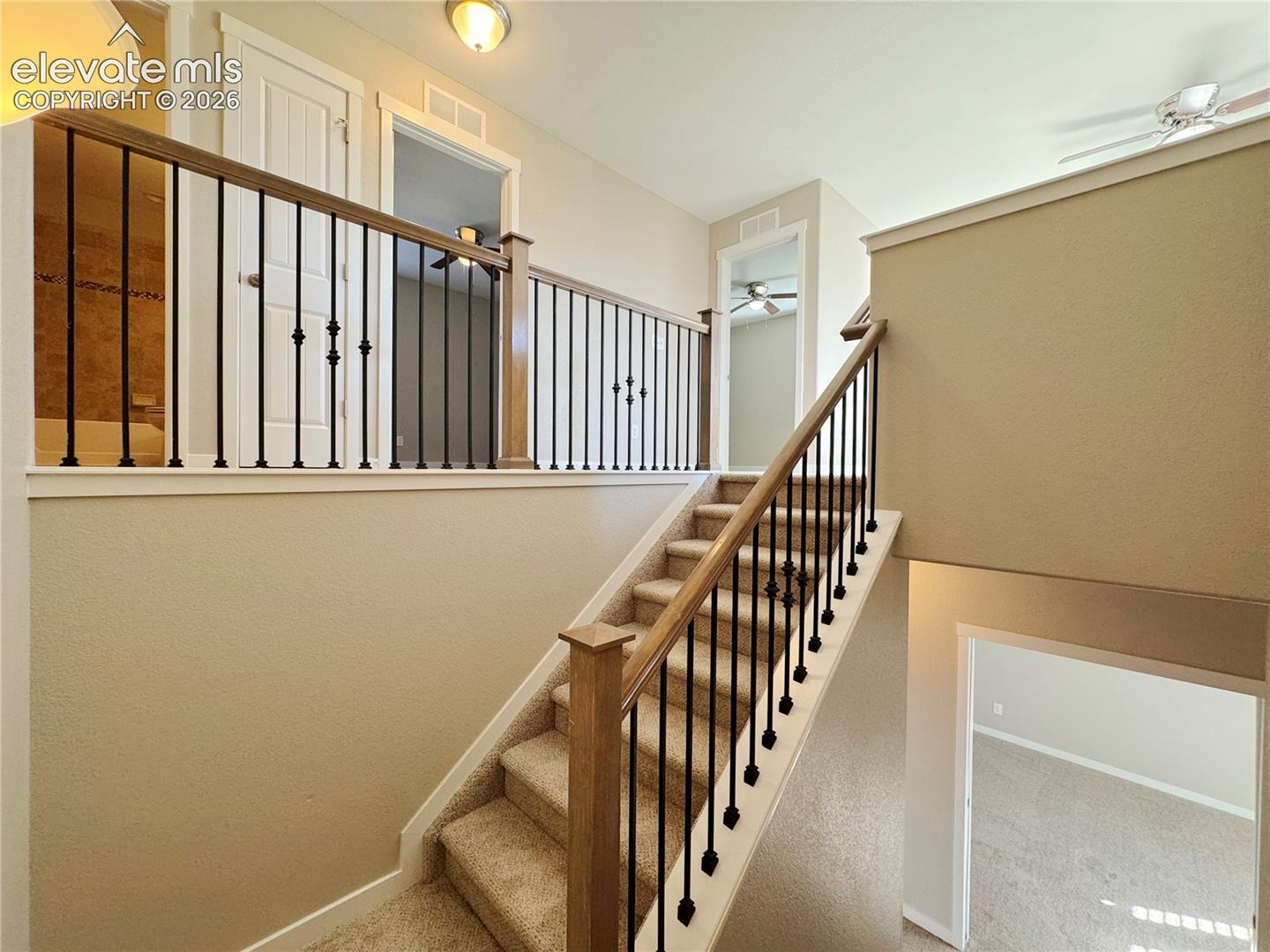 Listing photo 17 for 7961 Sandsmere Drive