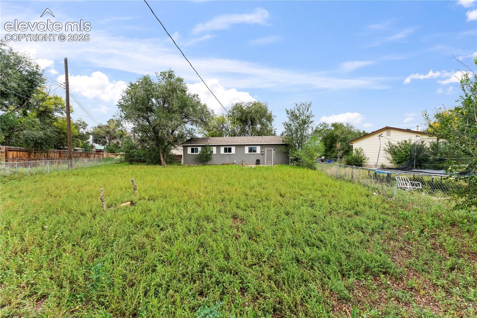 Listing photo 20 for 1120 Maxwell Street