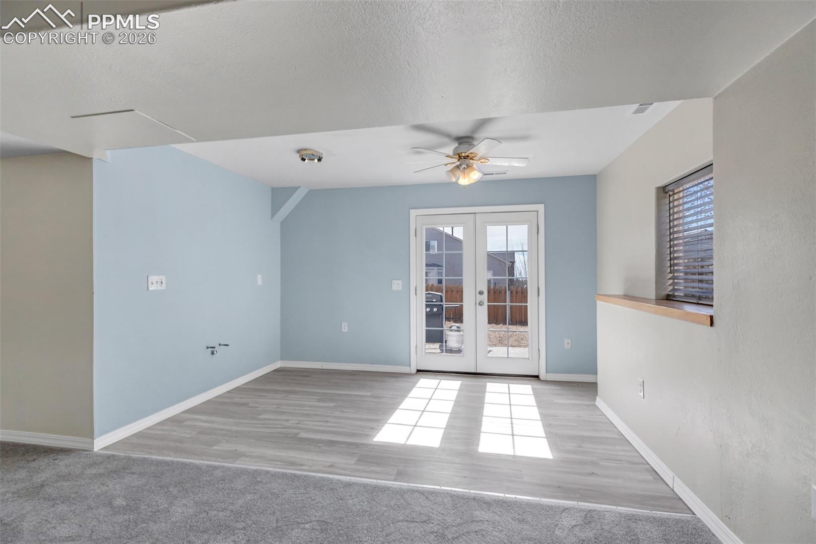 Listing photo 32 for 2375 Lisa Drive
