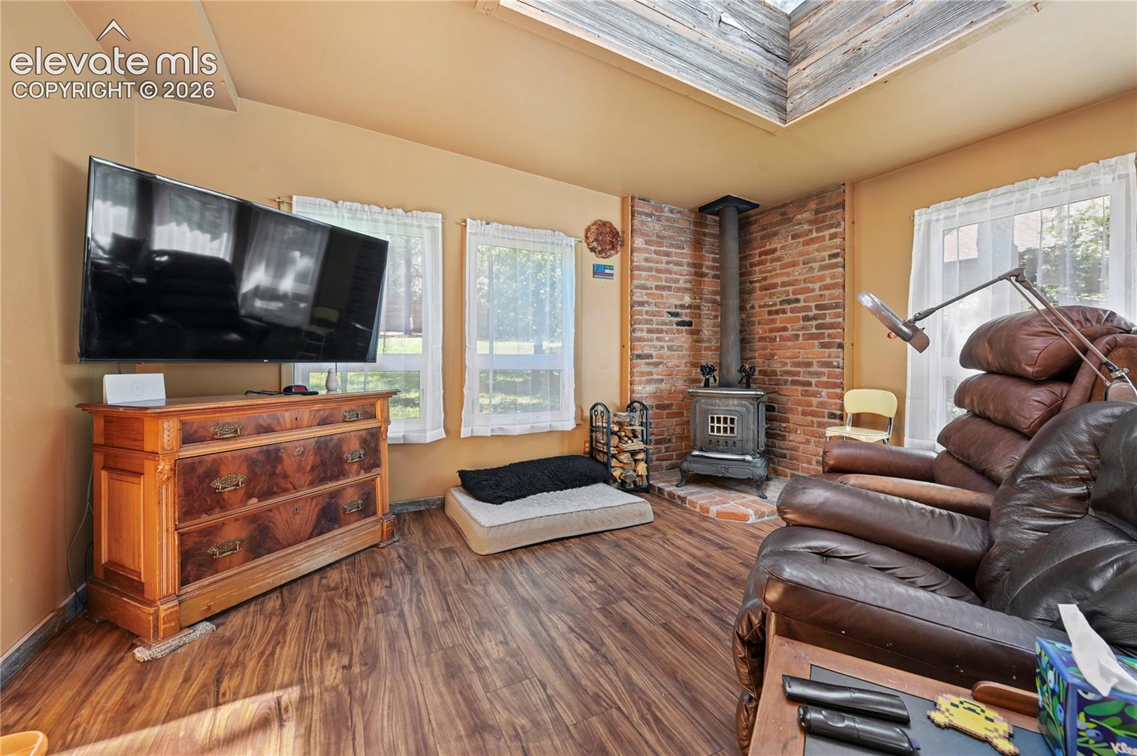 Listing photo 37 for 4455 Heizer Street