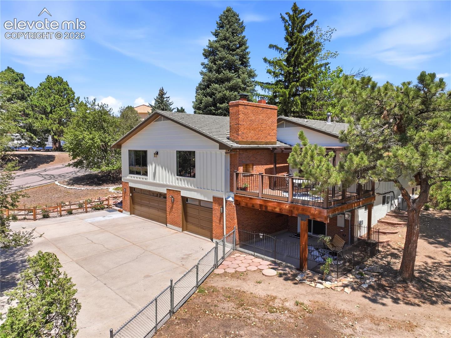 2411 Shalimar Drive
