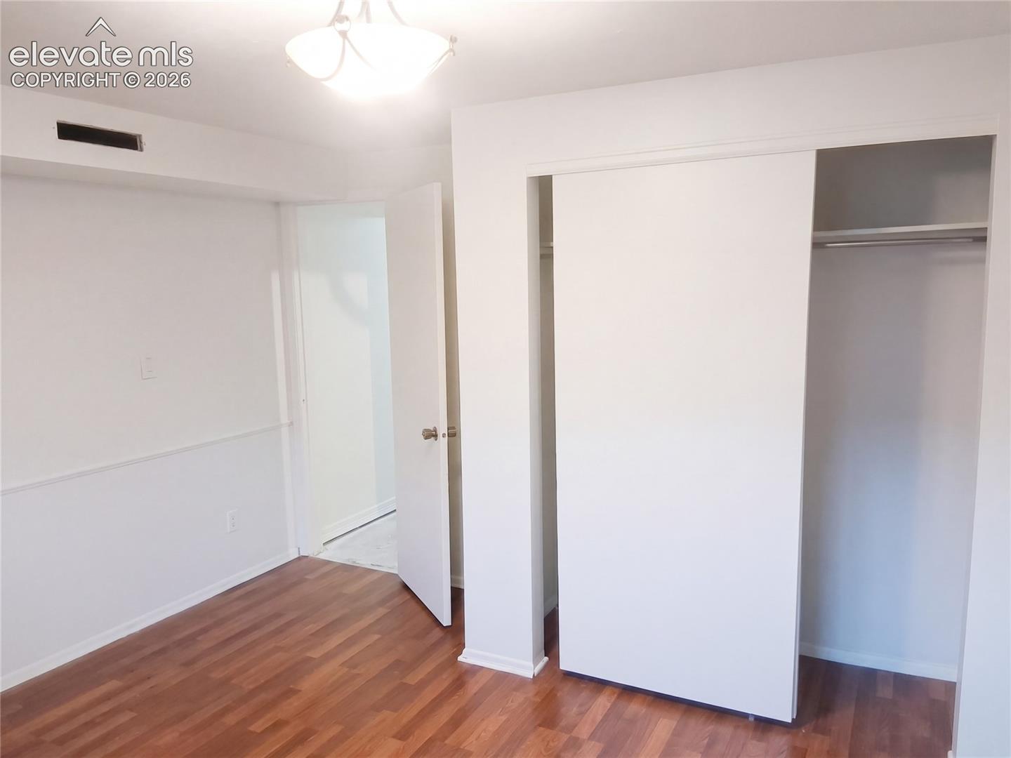 Listing photo 25 for 4015 Valli Vista Road