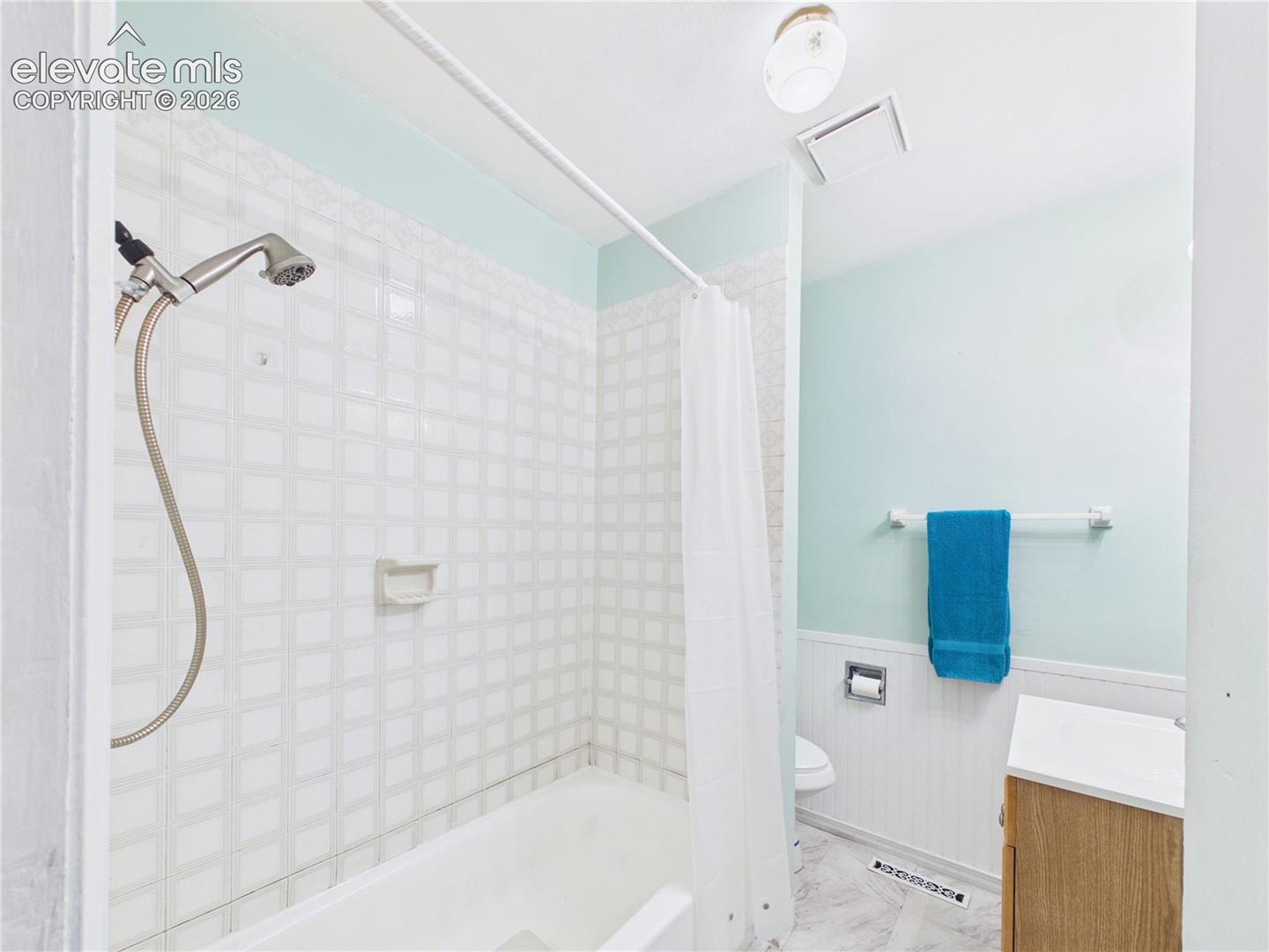 Listing photo 26 for 2910 8th Avenue