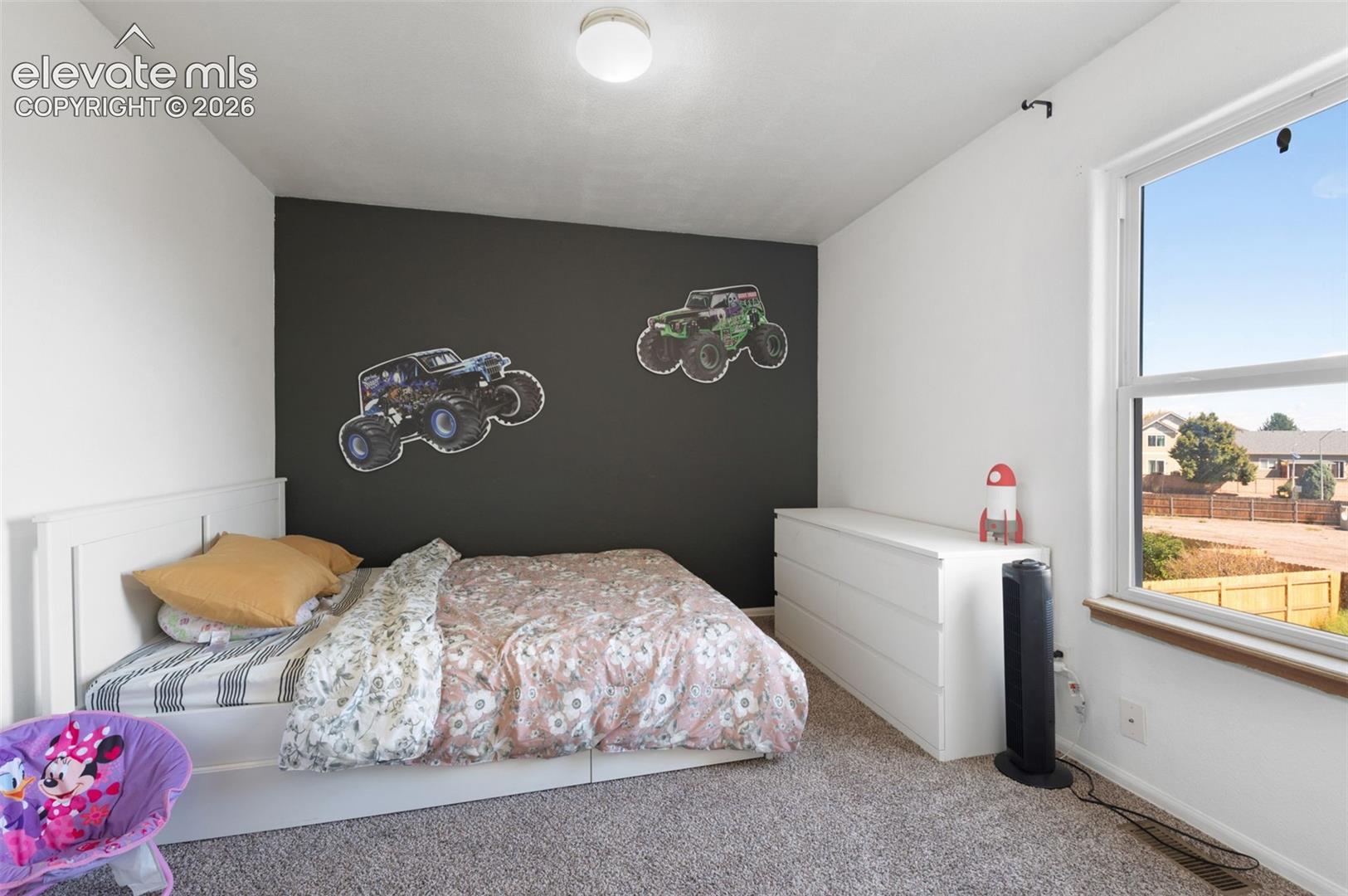 Listing photo 20 for 8239 Monterey Way