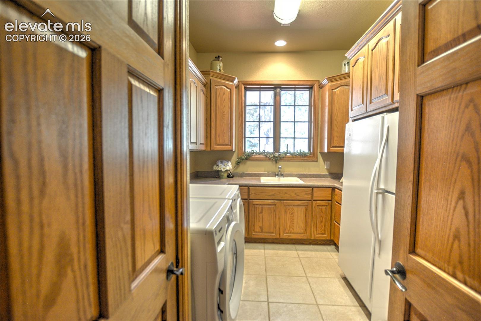 Listing photo 29 for 19315 Bardsley Place