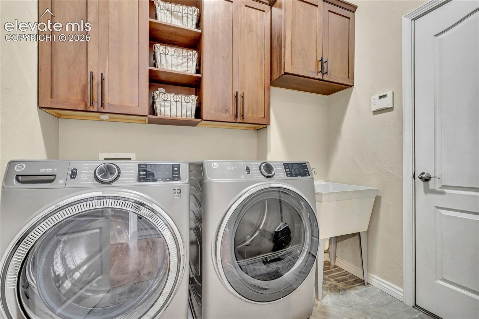 Listing photo 9 for 9043 Stony Creek Drive