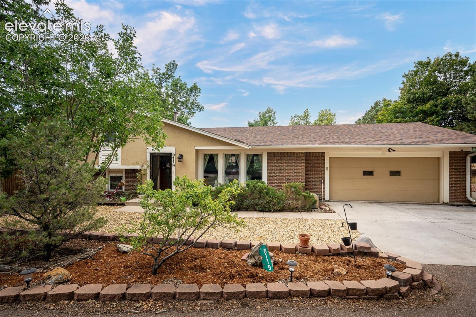 5119 Constitution Avenue — listing photo