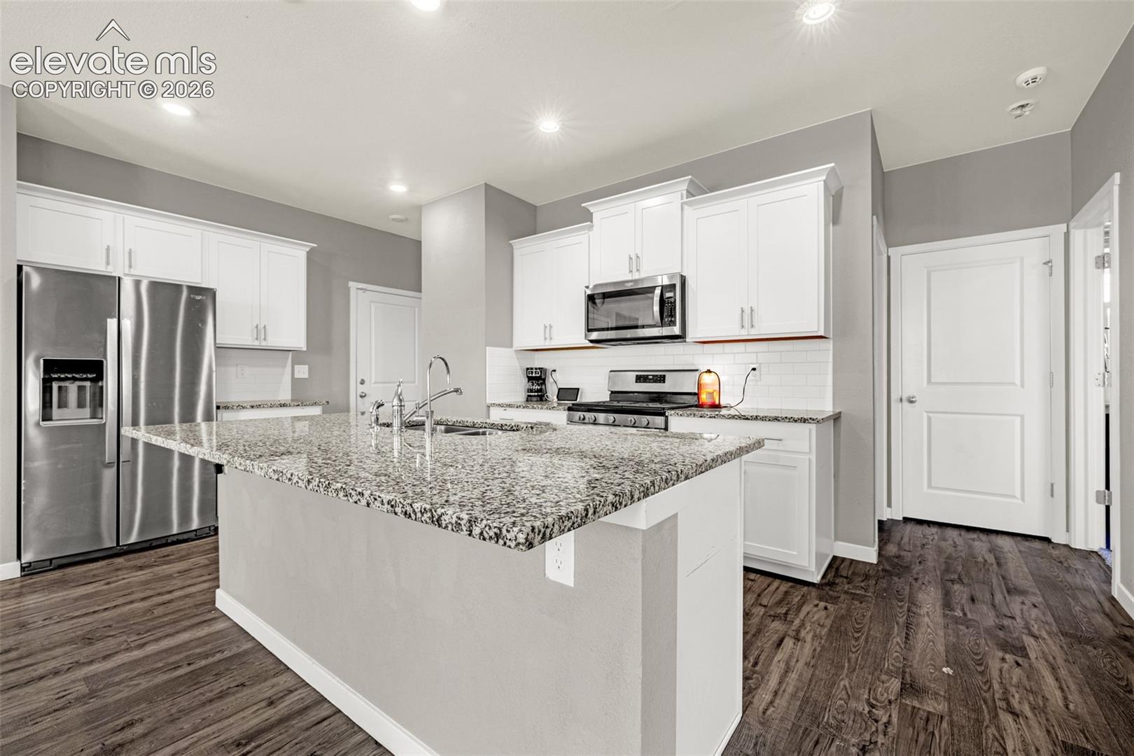 10188 Castor Drive, photo 9