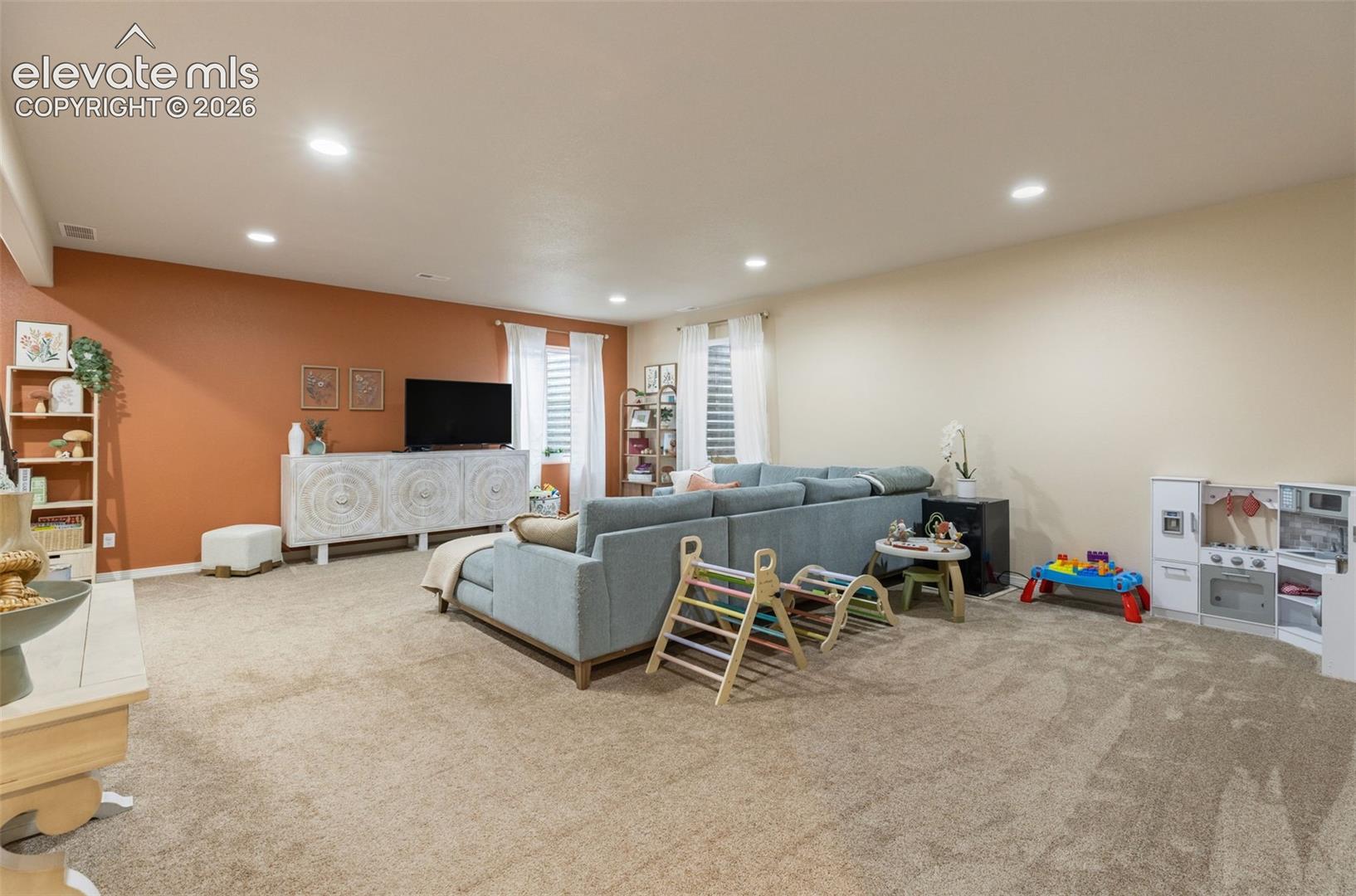 Listing photo 21 for 12792 Longview Park Lane