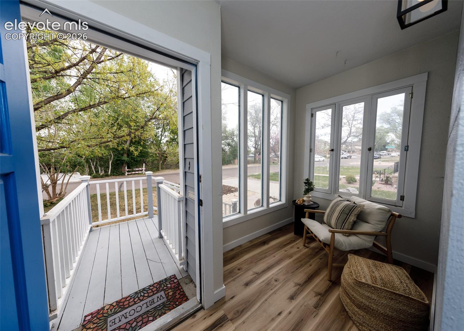 Listing photo 6 for 1306 W Abriendo Avenue