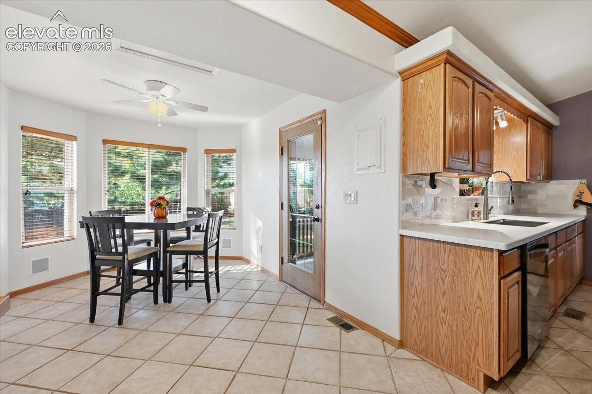 Listing photo 9 for 5346 Galena Drive