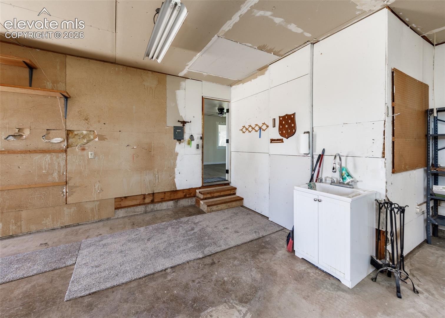 Listing photo 24 for 1540 N Ellicott Highway
