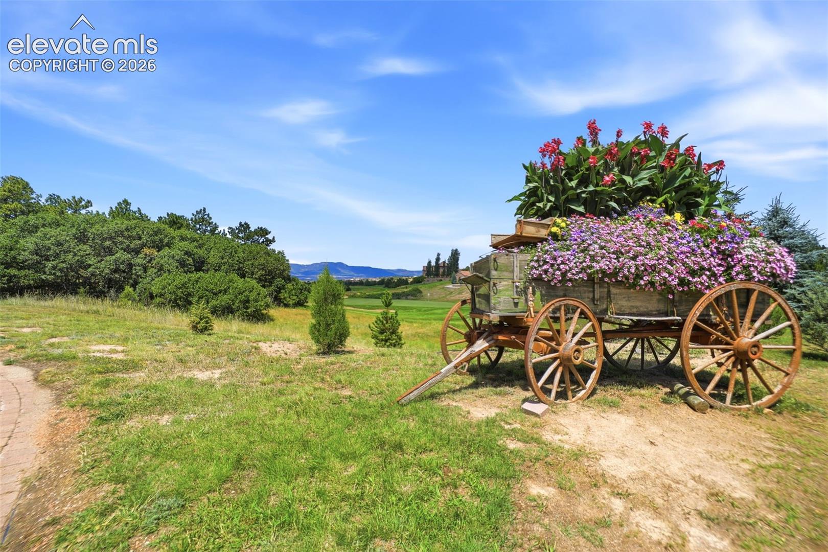 Listing photo 46 for 2415 Veneto Way