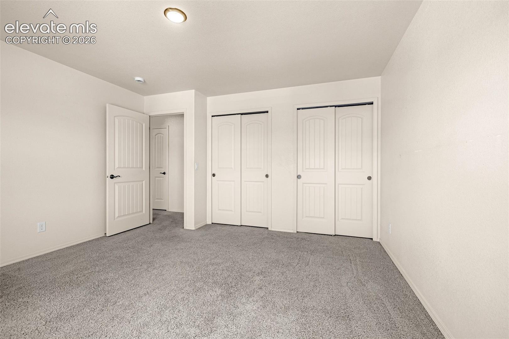 Listing photo 11 for 5917 Fergus Drive
