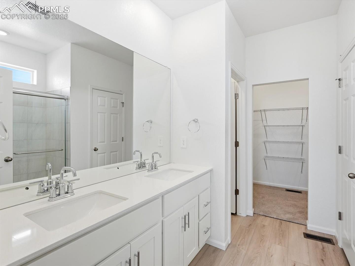 Listing photo 30 for 13219 Valley Peak Drive