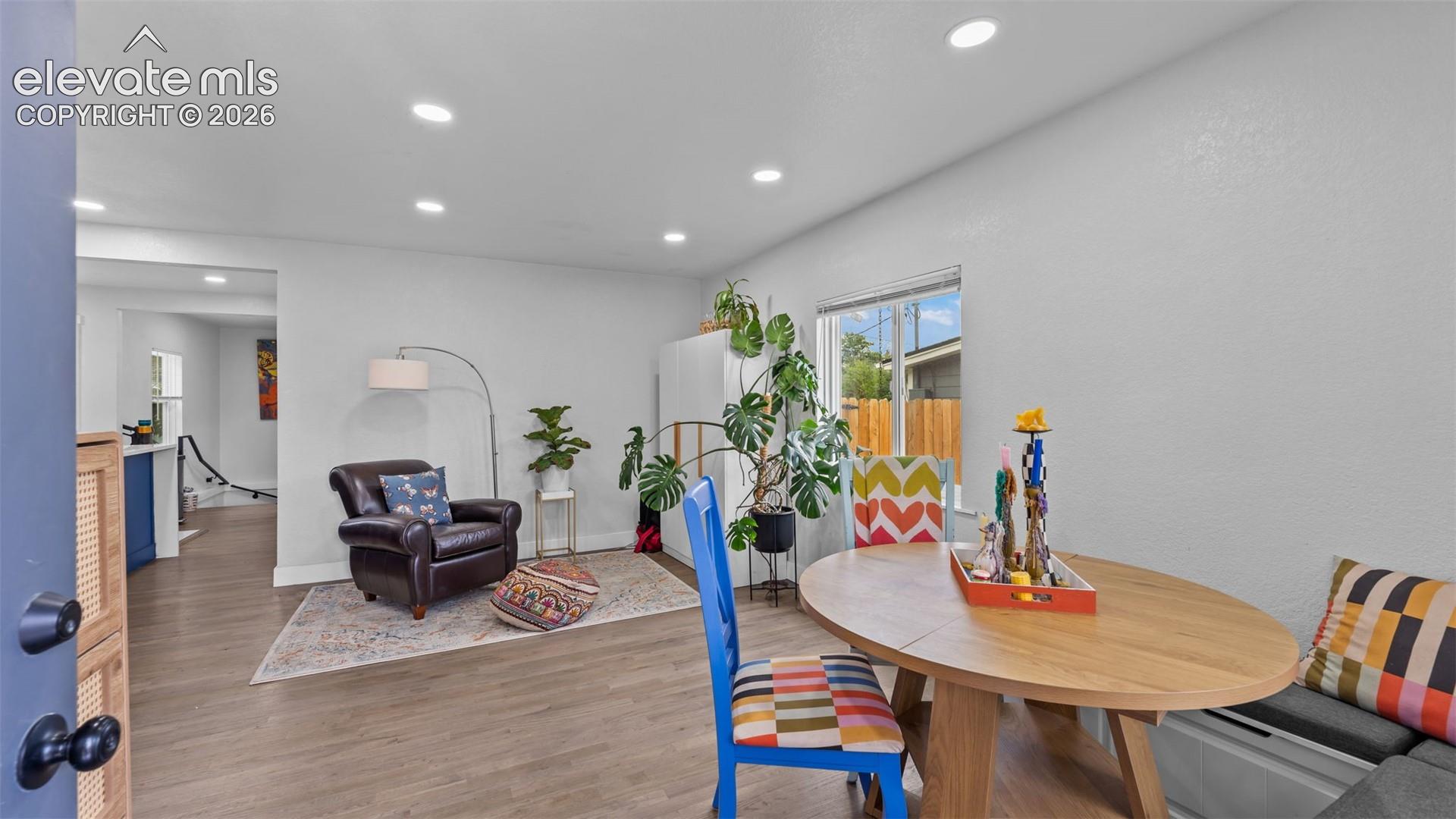 Listing photo 6 for 1380 Trenton Street