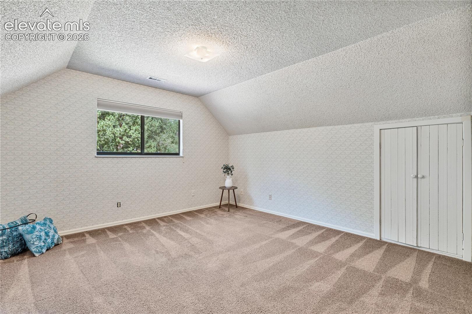 Listing photo 29 for 222 Clio Avenue