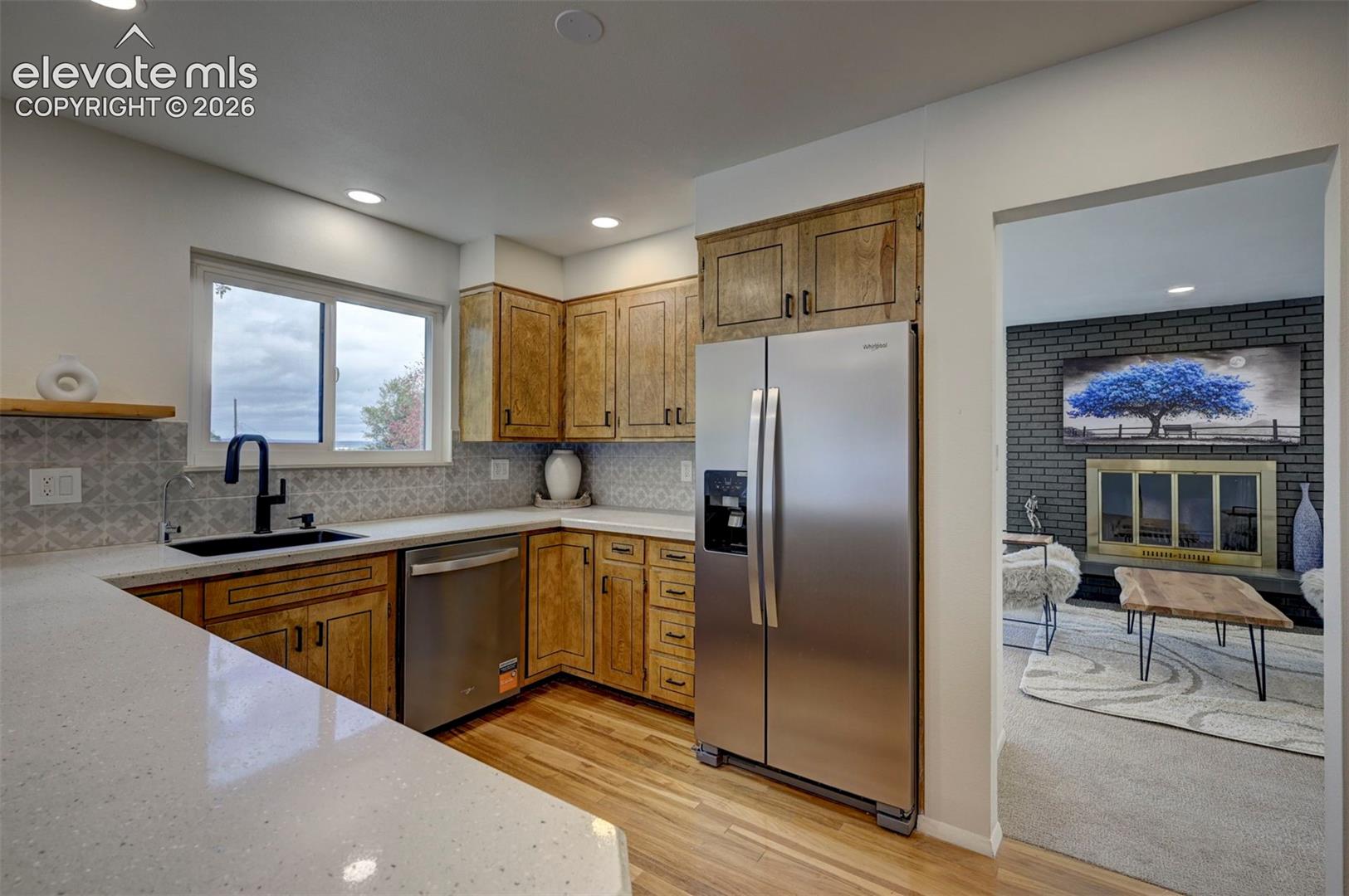 Listing photo 18 for 1018 Zodiac Drive