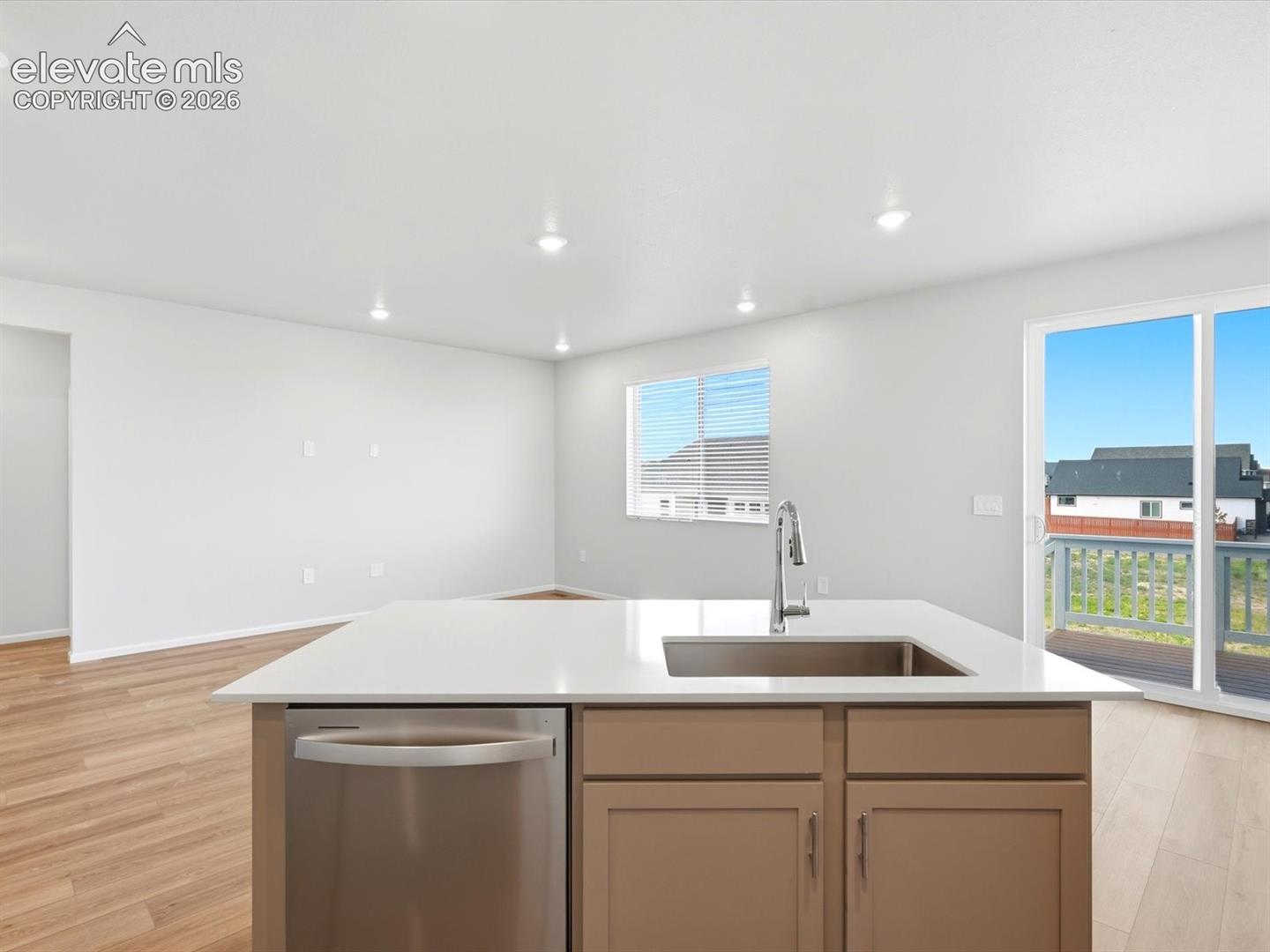 Listing photo 15 for 10803 Rolling Ranch Drive