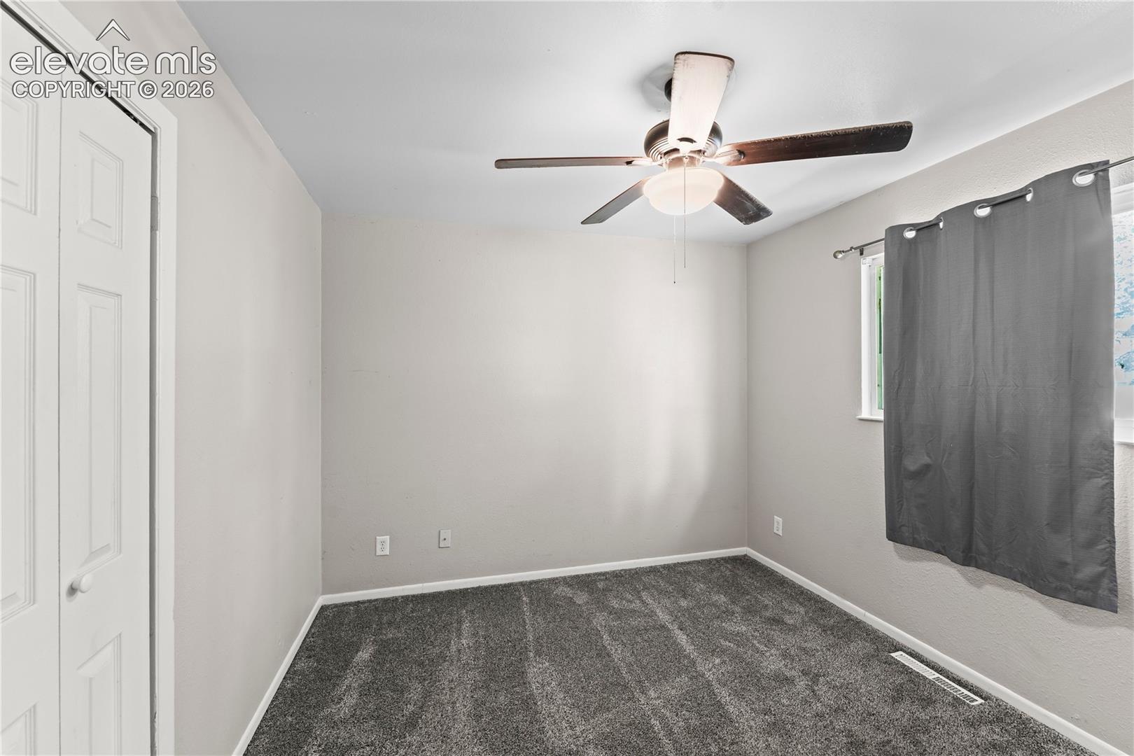 Listing photo 12 for 1120 Maxwell Street