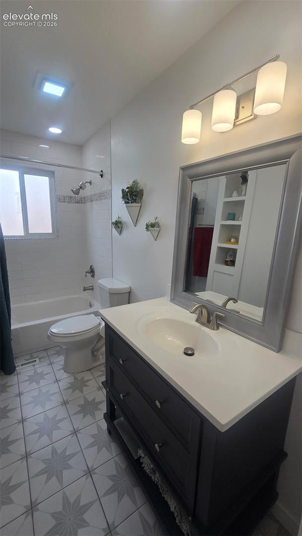 601 Crestridge Avenue, photo 8