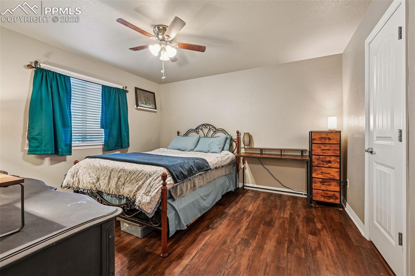 Listing photo 28 for 17861 Smelting Rock Drive